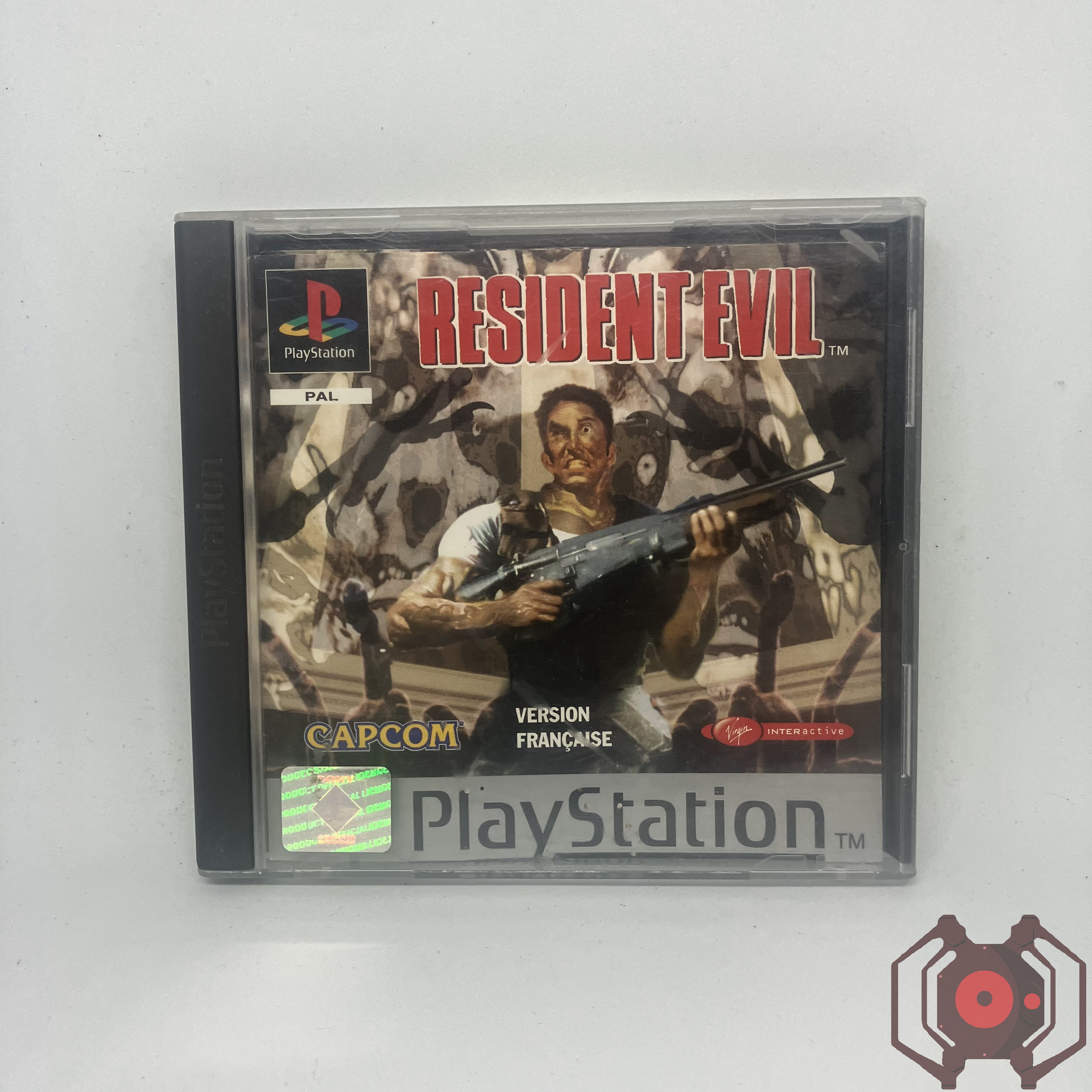Resident Evil (1996) - PS1 (Platinum) (Avant - France)