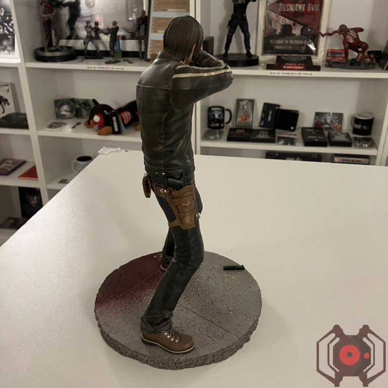 Leon S. Kennedy (Resident Evil Vendetta) (Kotobukiya) (1ère Edition) (Derrière)